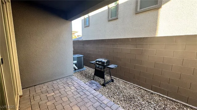 $2,398 | 11728 Redwood Mountain Avenue, Las Vegas, NV 89138