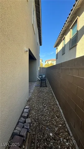 $2,398 | 11728 Redwood Mountain Avenue, Las Vegas, NV 89138