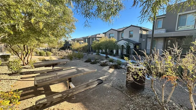 $2,398 | 11728 Redwood Mountain Avenue, Las Vegas, NV 89138