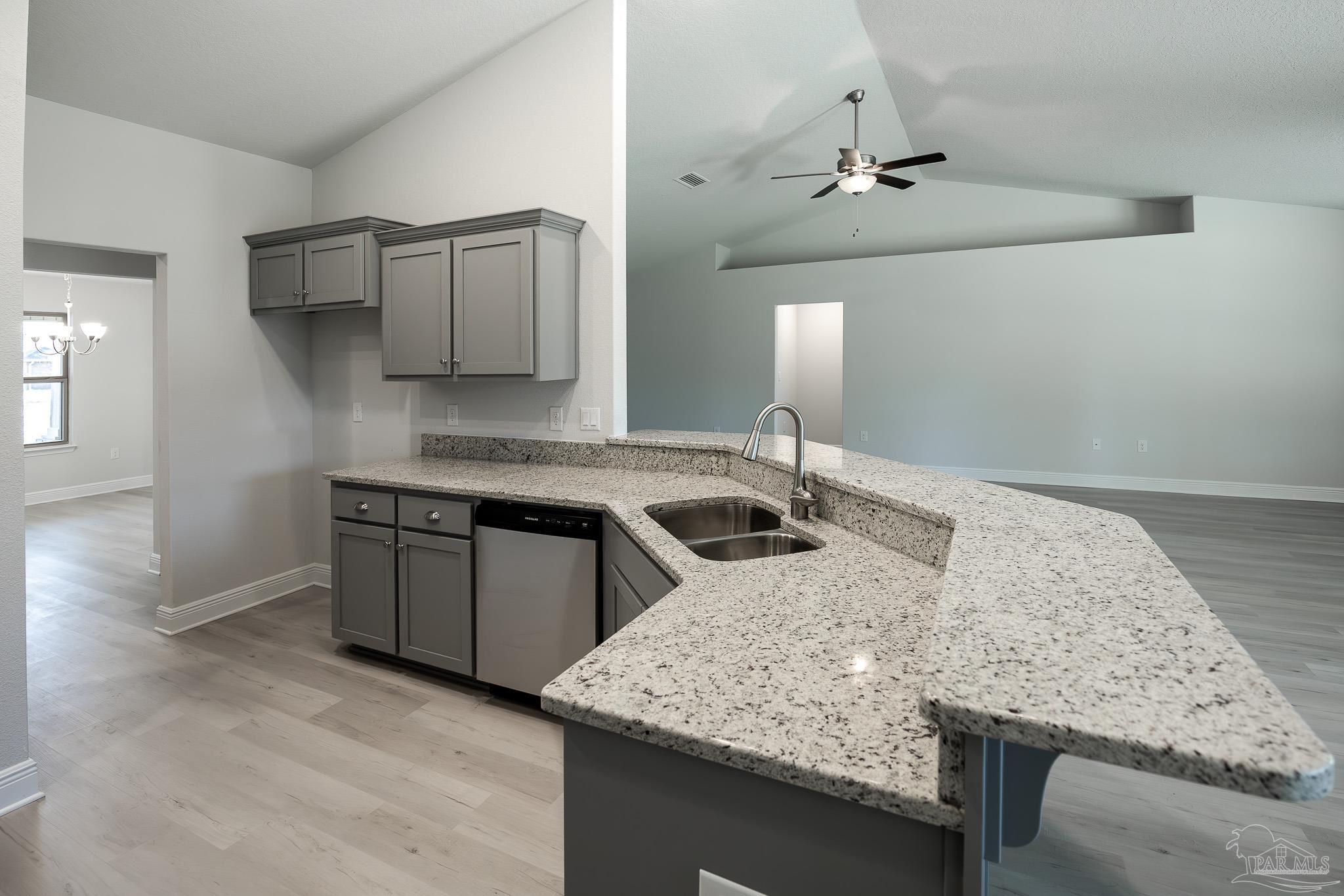 6027 Parsonage Circle Milton, FL 32570 - Photo 19 of 31