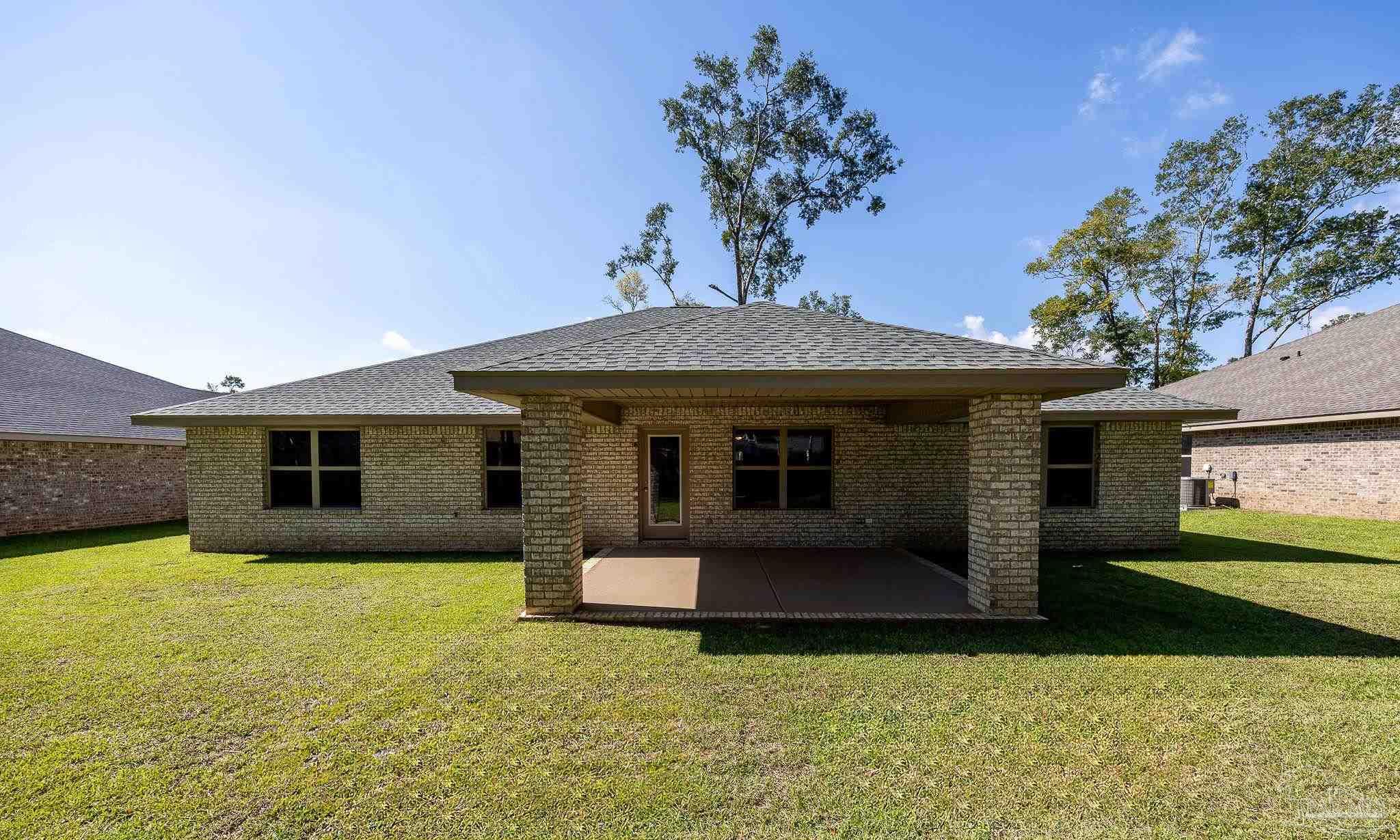 6027 Parsonage Circle Milton, FL 32570 - Photo 4 of 31