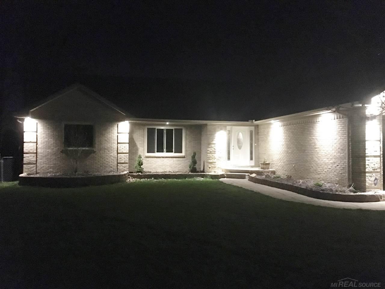 54123 County Line Road New Baltimore, MI 48047 - Photo 33 of 36 31328190-32.JPG