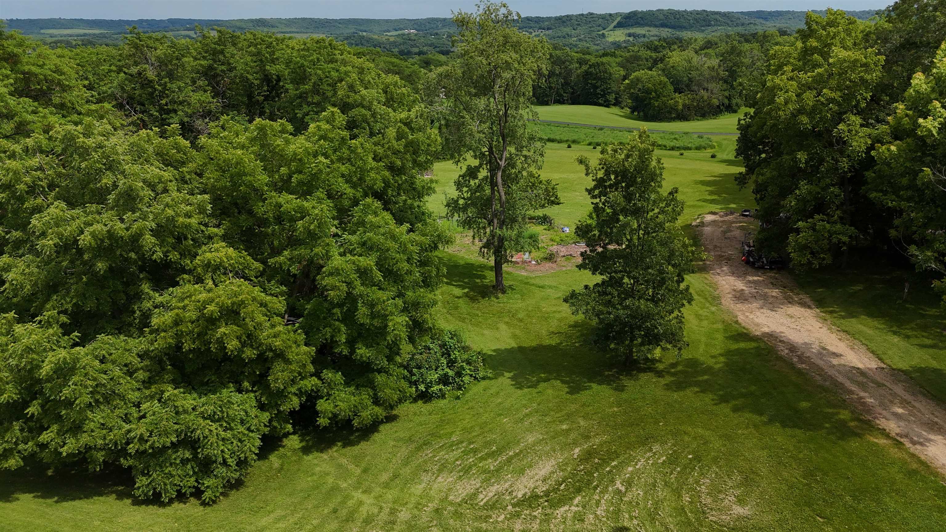 283 North Pilot Knob Road Galena, IL 61036 - Photo 16 of 24