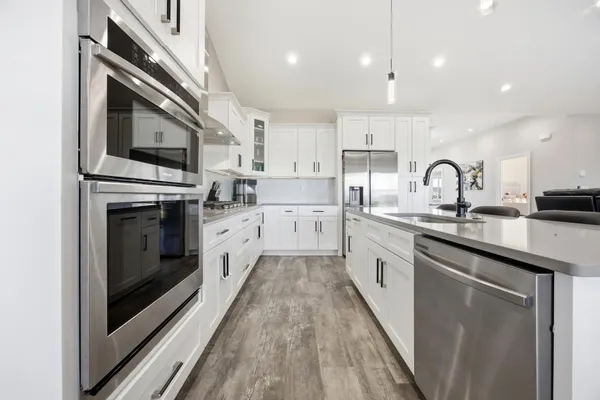$674,900 | 100 Annie's Way, Mapleton, ND 58059