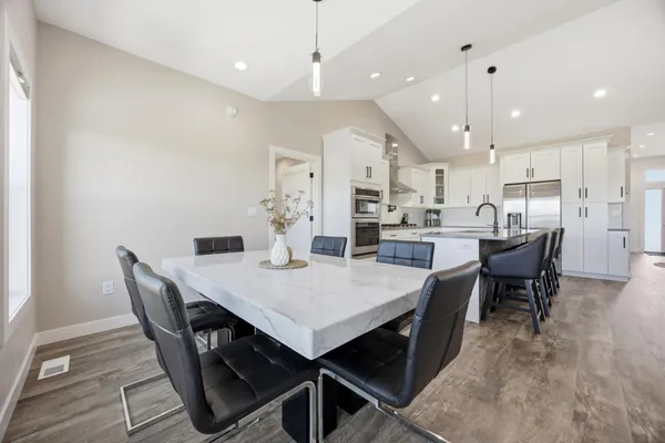 $674,900 | 100 Annie's Way, Mapleton, ND 58059