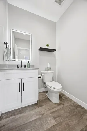 $674,900 | 100 Annie's Way, Mapleton, ND 58059