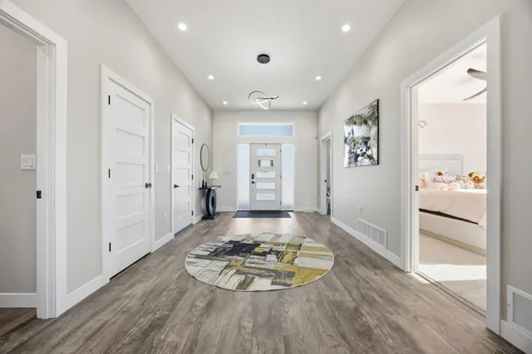 $674,900 | 100 Annie's Way, Mapleton, ND 58059