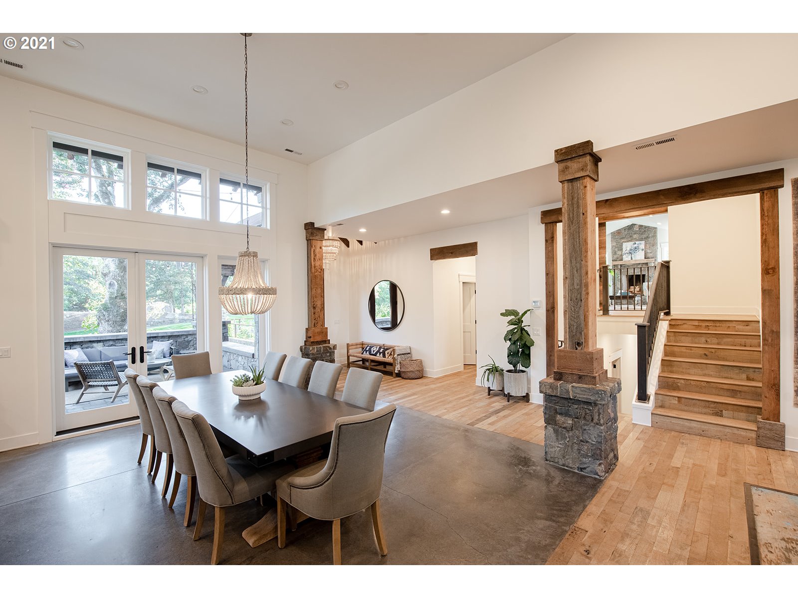 420 Frankton Road Hood River, OR 97031 - Photo 13 of 32 Gallery Image 13