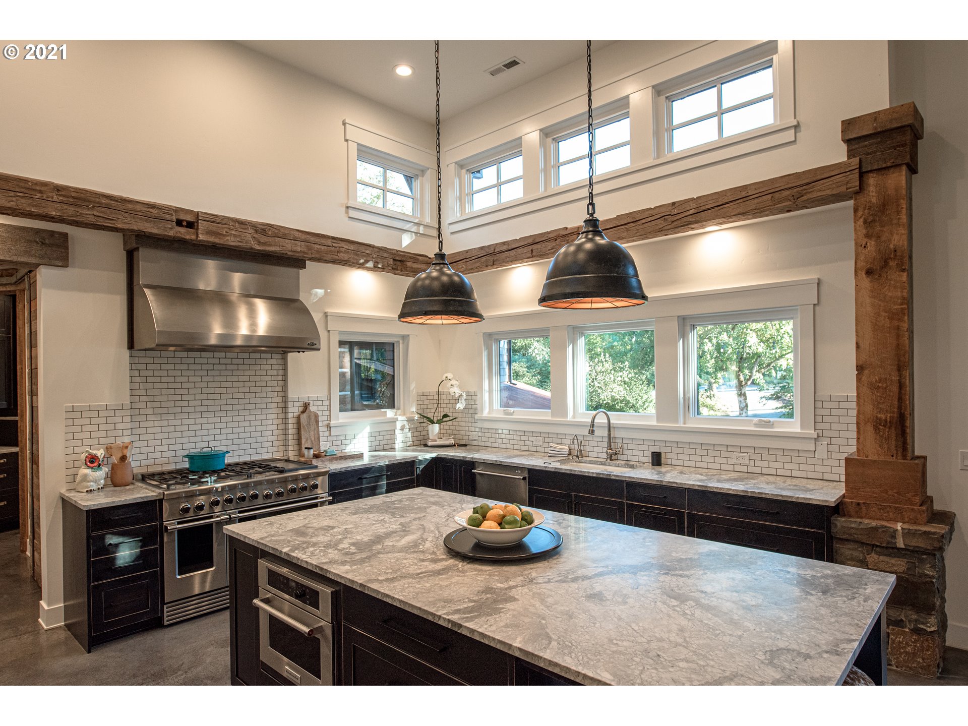 420 Frankton Road Hood River, OR 97031 - Photo 16 of 32 Gallery Image 16