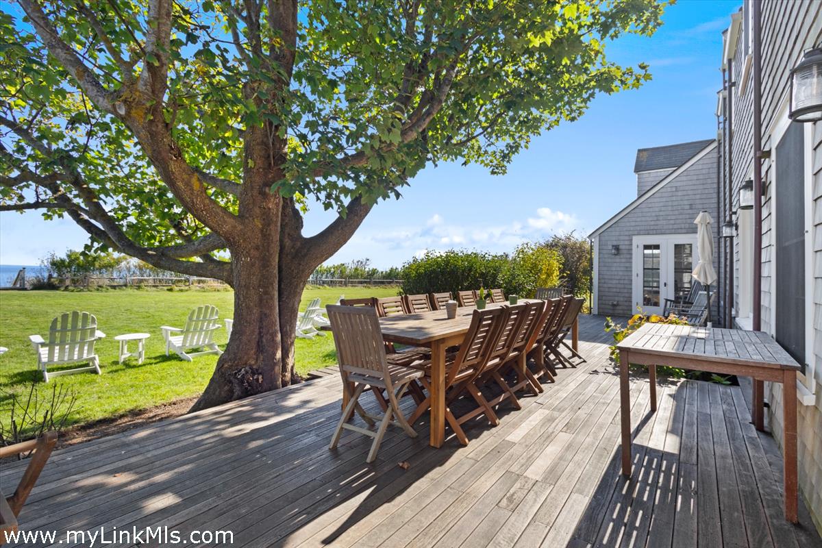 33 Shell Street Nantucket, MA 02554 - Photo 42 of 60