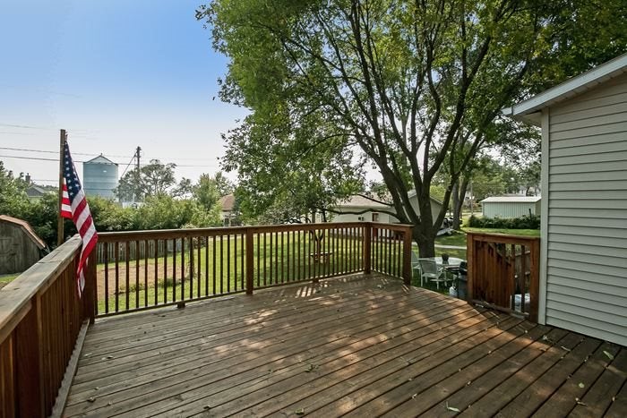 160 East 3rd Street Riverside, IA 52327 - Photo 11 of 25 Gallery Image 11