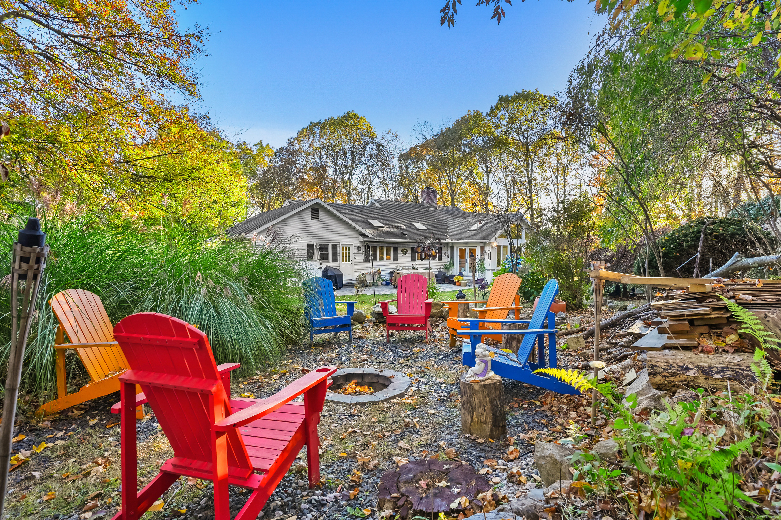 4 Autumn Ridge Road New Fairfield, CT 06812 - Photo 38 of 40 an outdoor space with seating