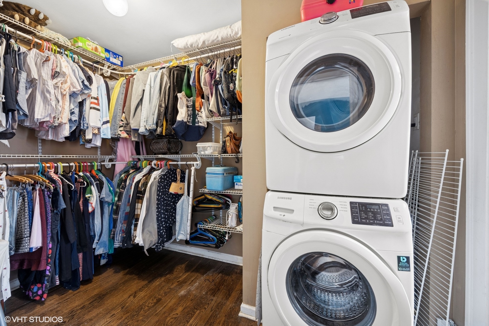 938 Washington Boulevard, Unit 3W Oak Park, IL 60302 - Photo 11 of 16 a view of walk in closet with clothes