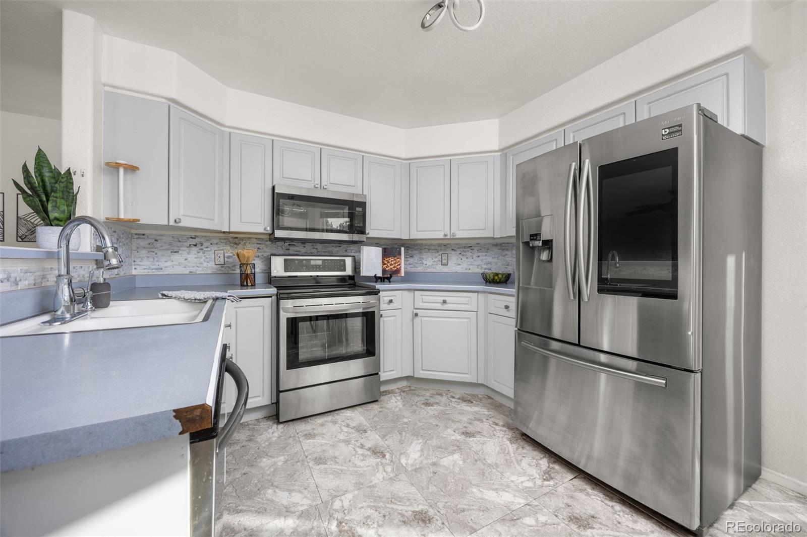 4301 Ceylon Street Denver, CO 80249 - Photo 12 of 38