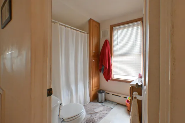 $385,000 | 850 Glenview Avenue, Wauwatosa, WI 53213