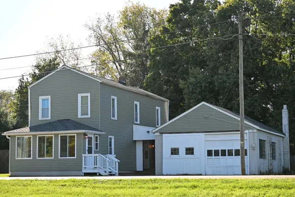 $299,900 | 14549 Zion Road, Thornville, OH 43076