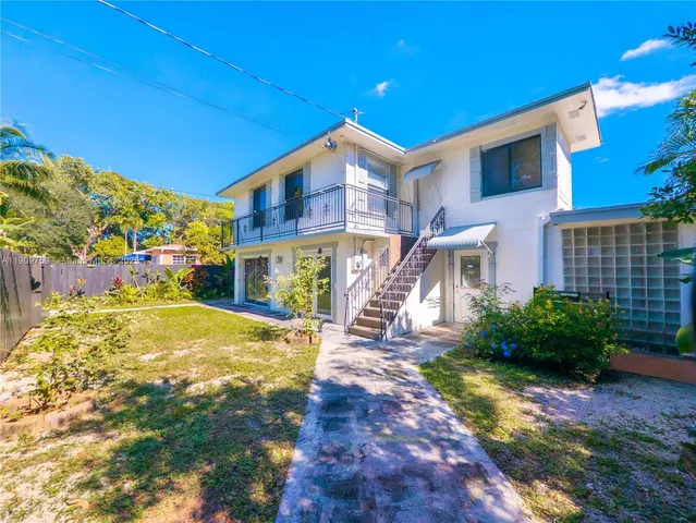 $4,000 | 2575 Southwest 59th Avenue, Unit 2575, Miami, FL 33155