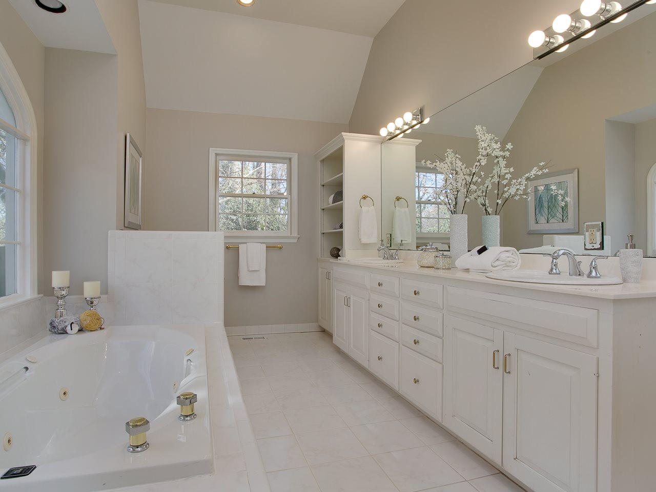 2114 White Oak Road Raleigh, NC 27608 - Photo 18 of 30 Photo 18