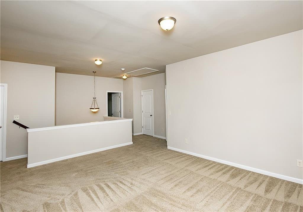 7490 Silk Tree Pointe Braselton, GA 30517 - Photo 11 of 33