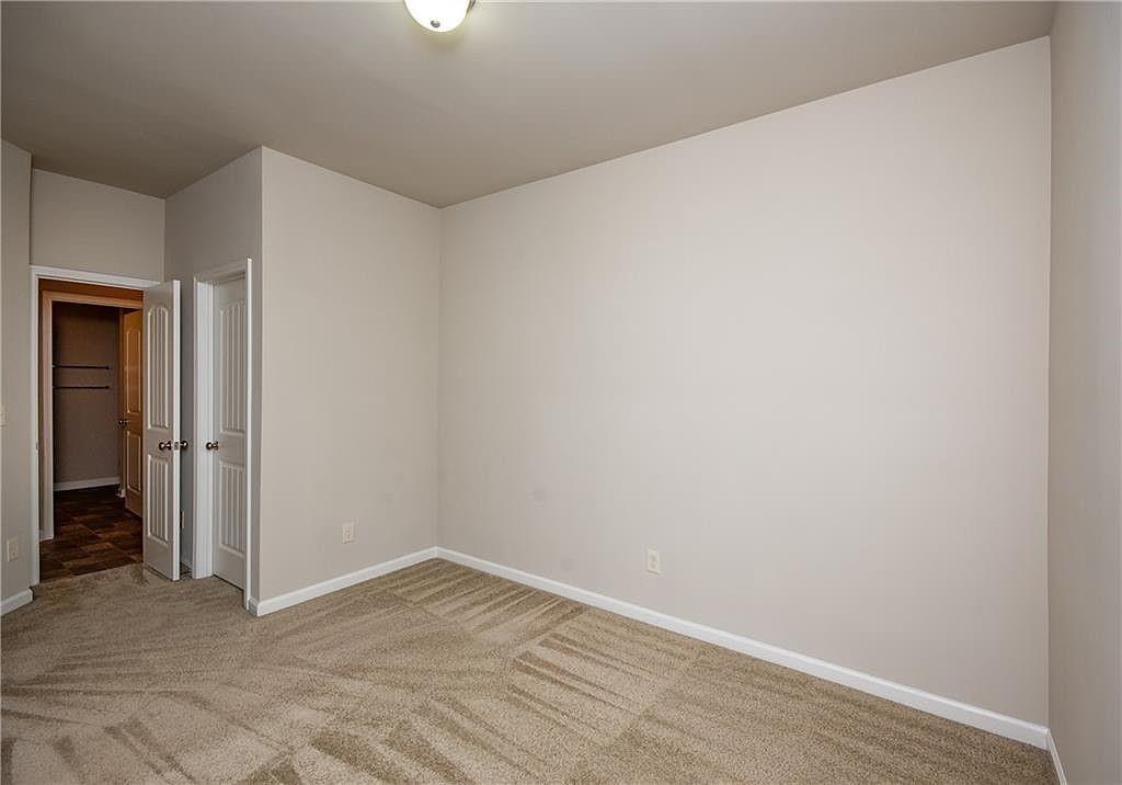 7490 Silk Tree Pointe Braselton, GA 30517 - Photo 24 of 33