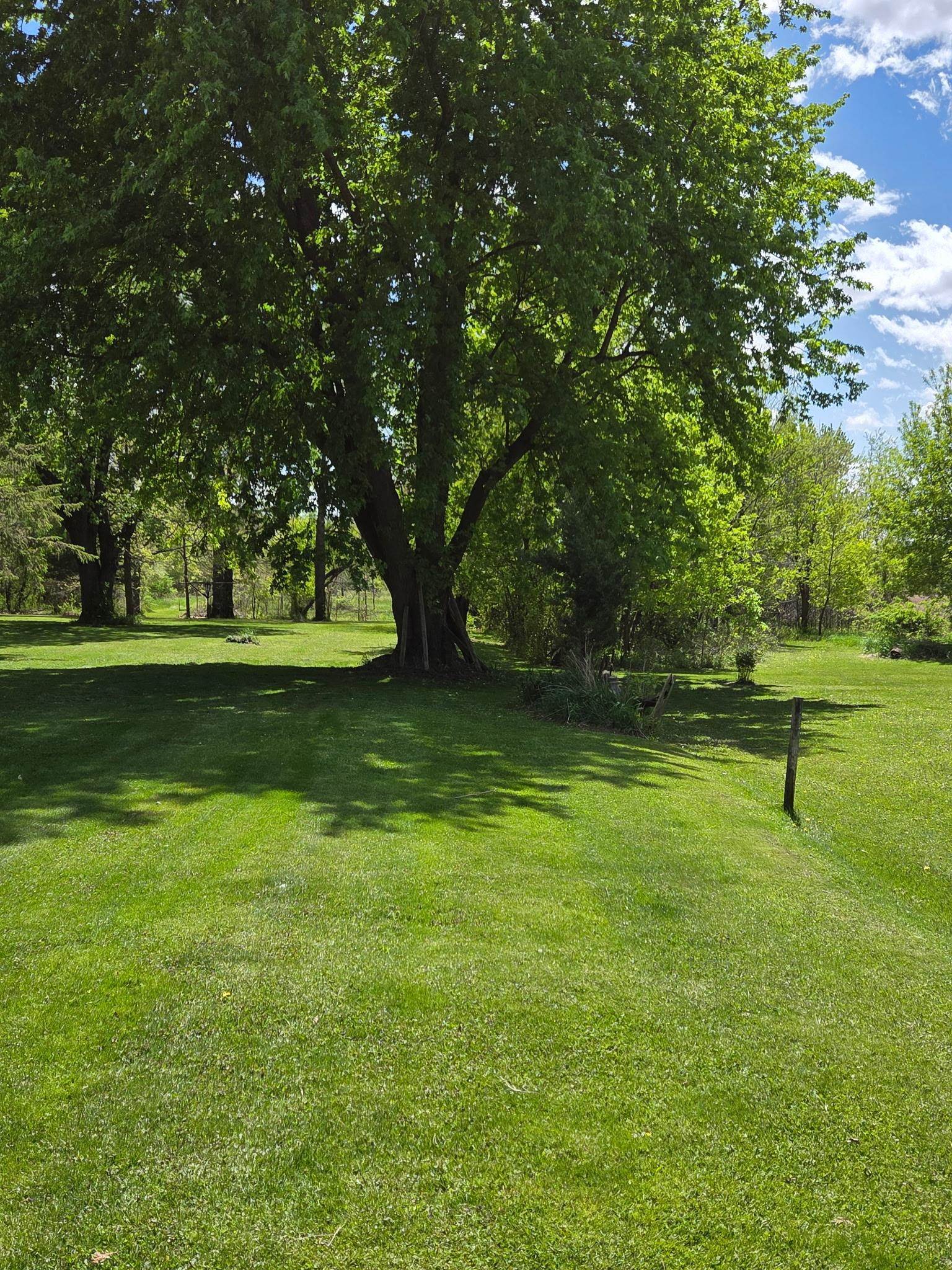 2112 Utica Road Cambridge, WI 53523 - Photo 26 of 52