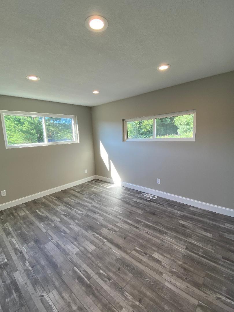1900 Spring Hill Road Knoxville, TN 37914 - Photo 3 of 22 Master Bedroom
