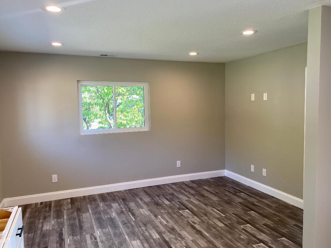 1900 Spring Hill Road Knoxville, TN 37914 - Photo 6 of 22 Dining Area