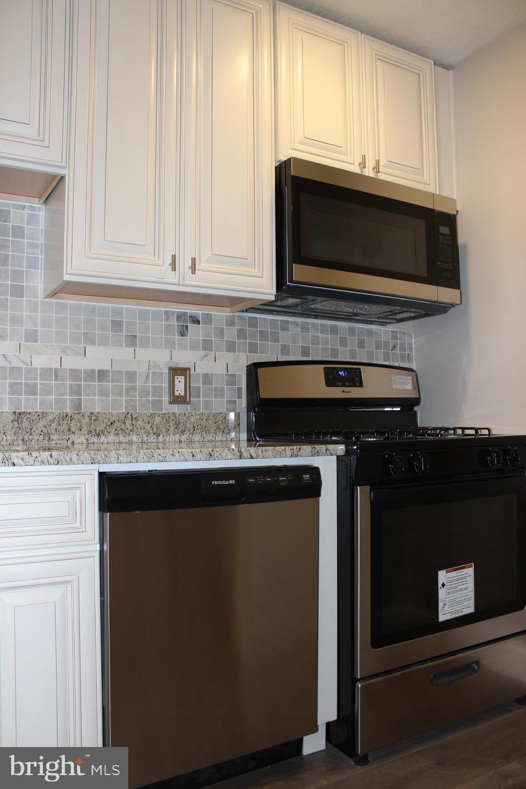 3842 Bel Pre Road, Unit 9145 Silver Spring, MD 20906 - Photo 13 of 64