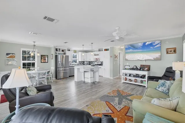 $232,400 | 4909 Pebble Beach Avenue, Sarasota, FL 34234