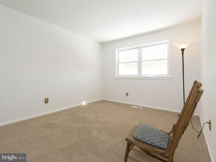 10811 Hawley Road Philadelphia, PA 19154 - Photo 13 of 20 Gallery Image 13