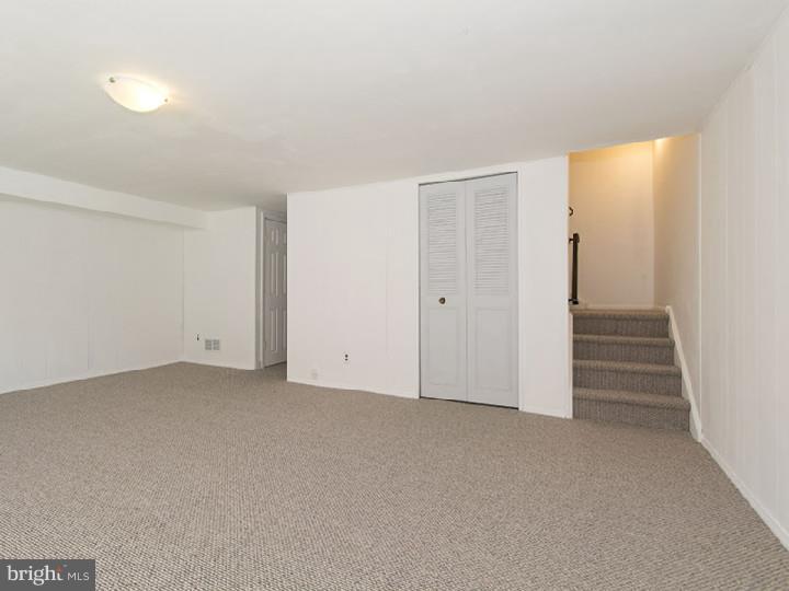 10811 Hawley Road Philadelphia, PA 19154 - Photo 17 of 20 Gallery Image 17