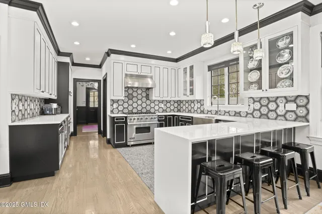 $4,395,000 | 101 Lockwood Road, Riverside, CT 06878