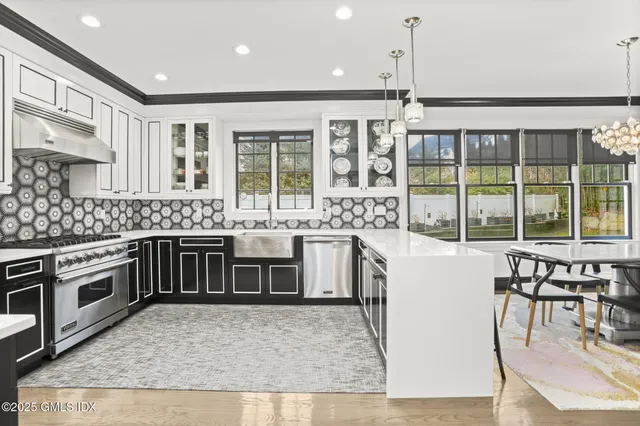 $4,395,000 | 101 Lockwood Road, Riverside, CT 06878