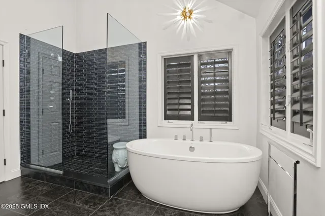 $4,395,000 | 101 Lockwood Road, Riverside, CT 06878