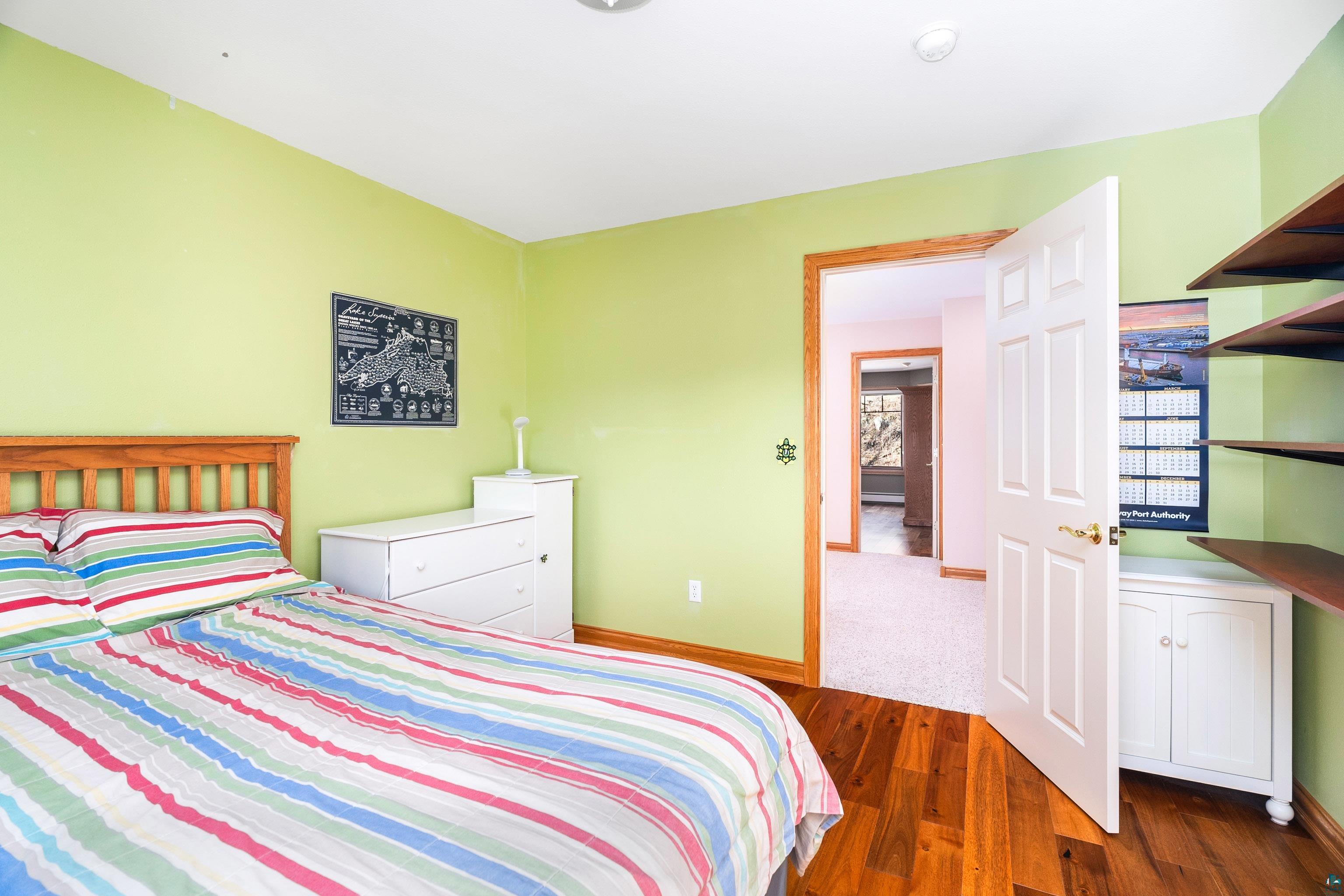 3221 Commonwealth Avenue Duluth, MN 55808 - Photo 28 of 49 Gallery Image 28