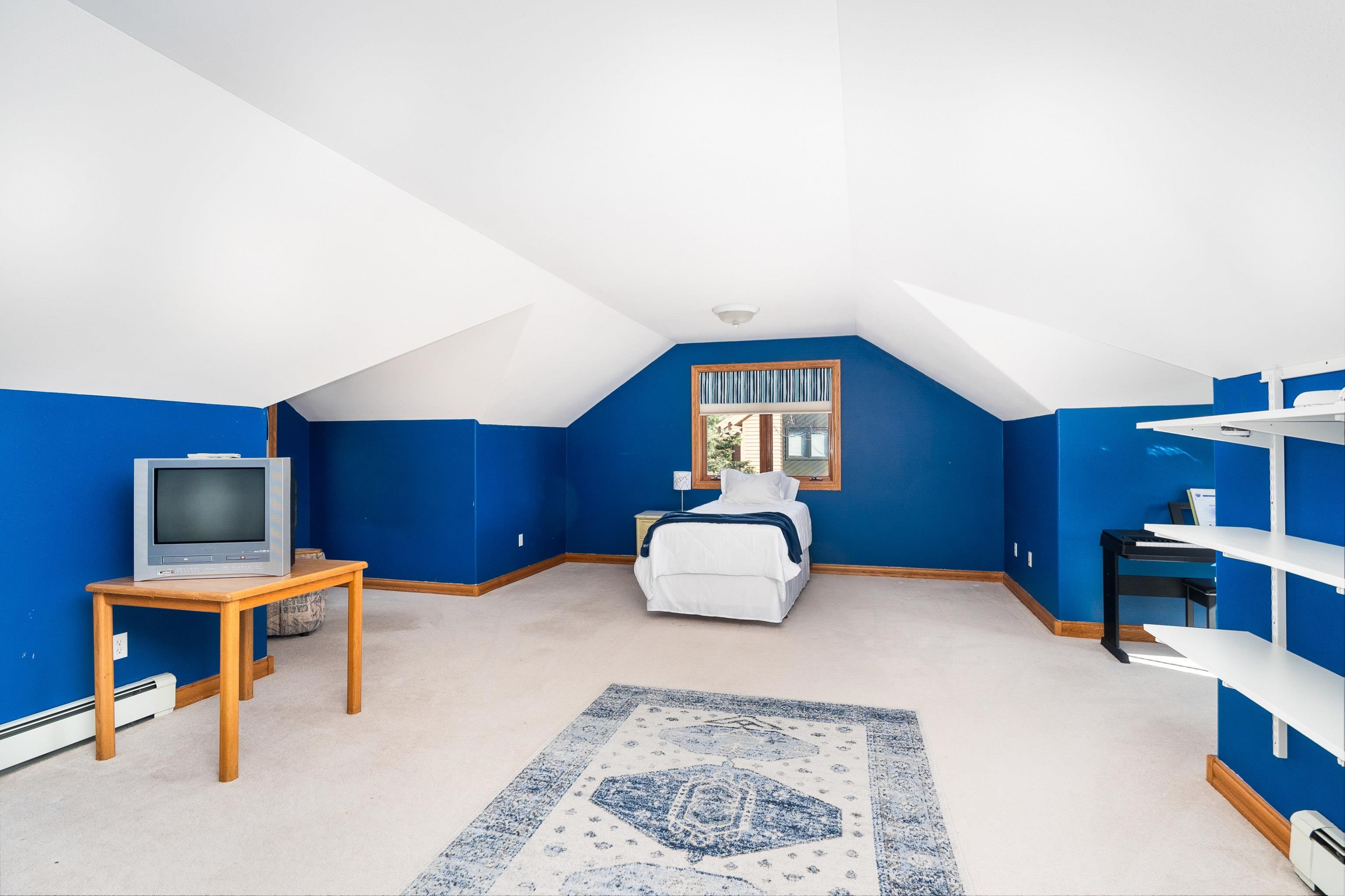 3221 Commonwealth Avenue Duluth, MN 55808 - Photo 31 of 49 Gallery Image 31