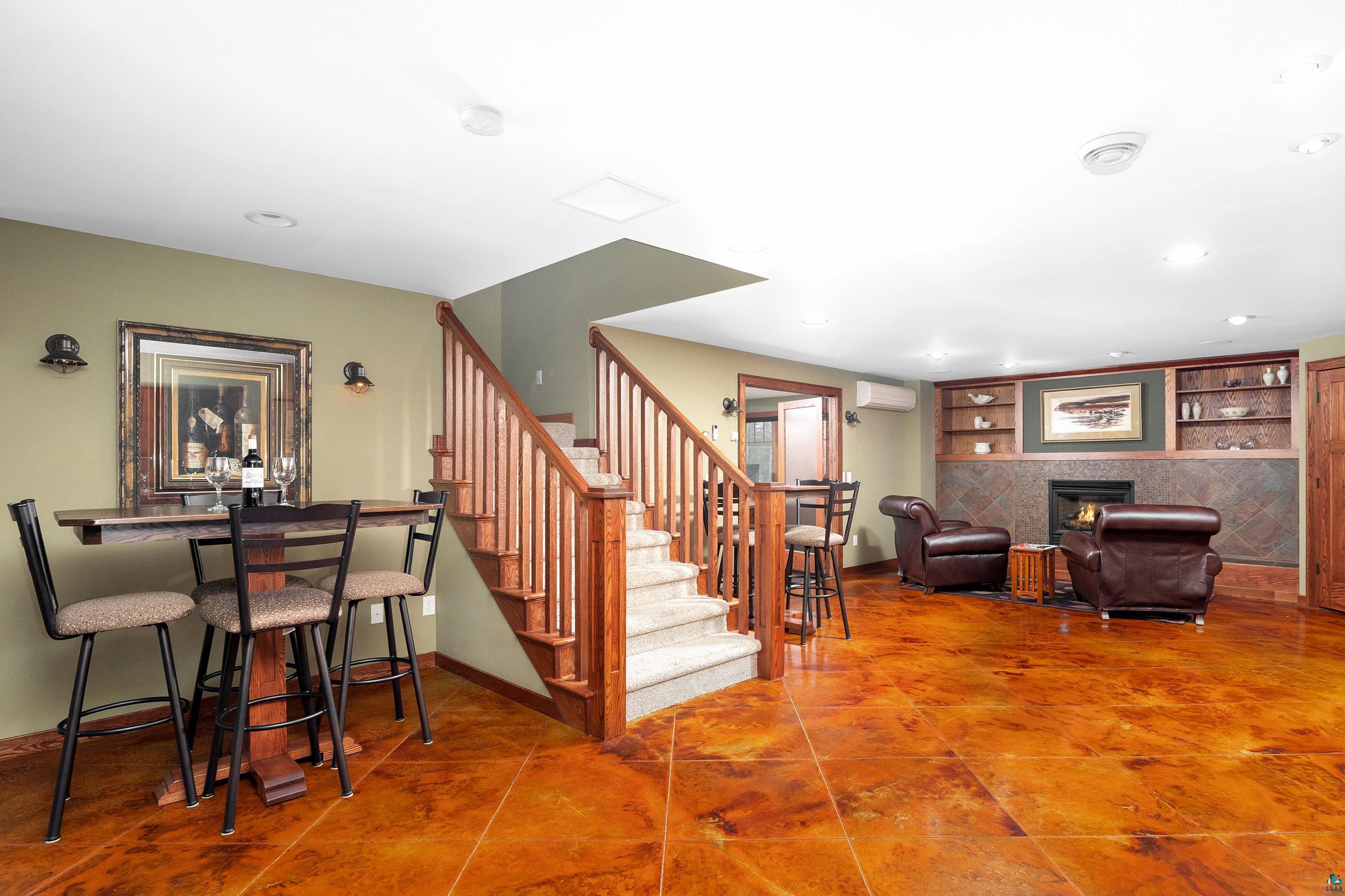 3221 Commonwealth Avenue Duluth, MN 55808 - Photo 34 of 49 Gallery Image 34