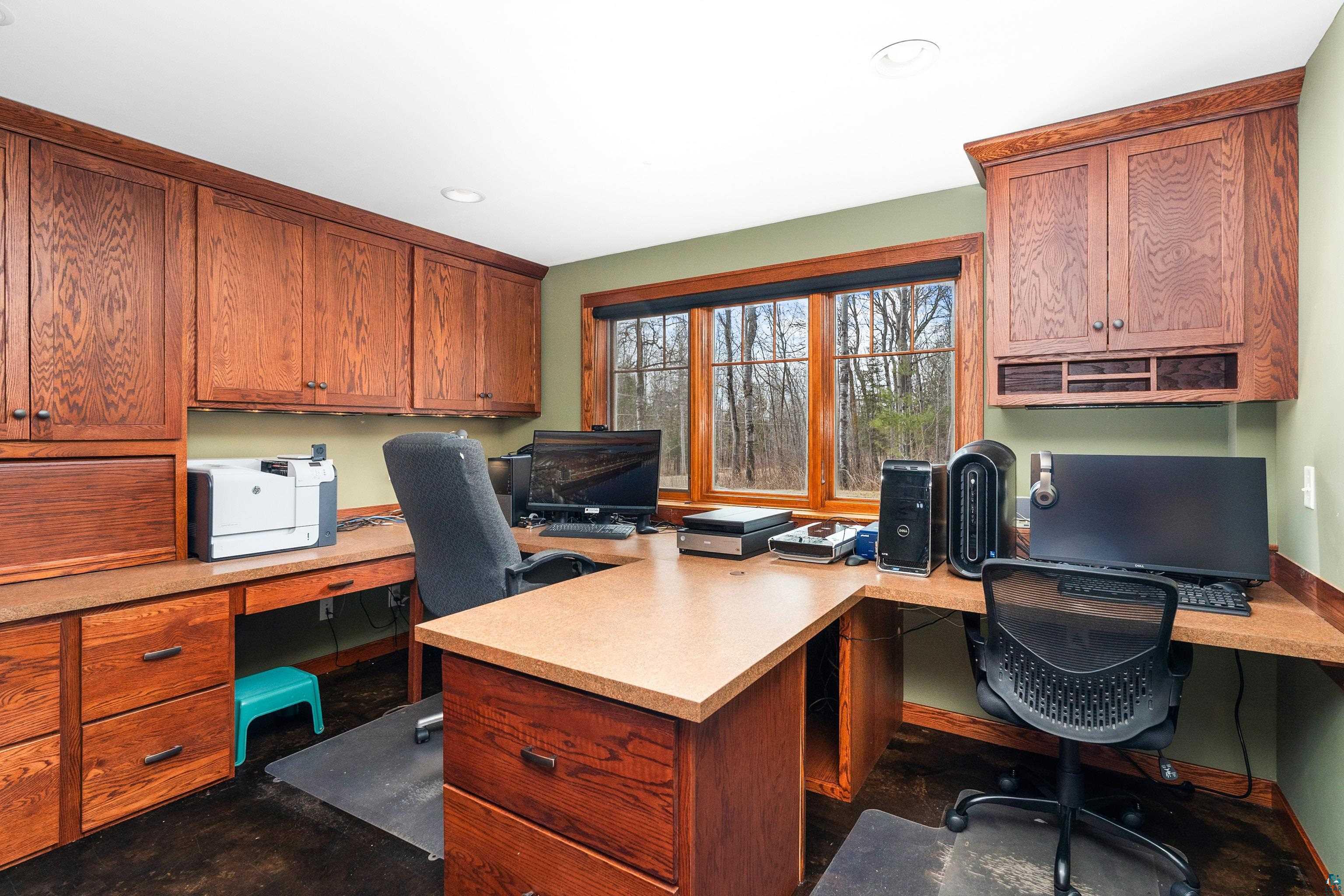 3221 Commonwealth Avenue Duluth, MN 55808 - Photo 42 of 49 Gallery Image 42