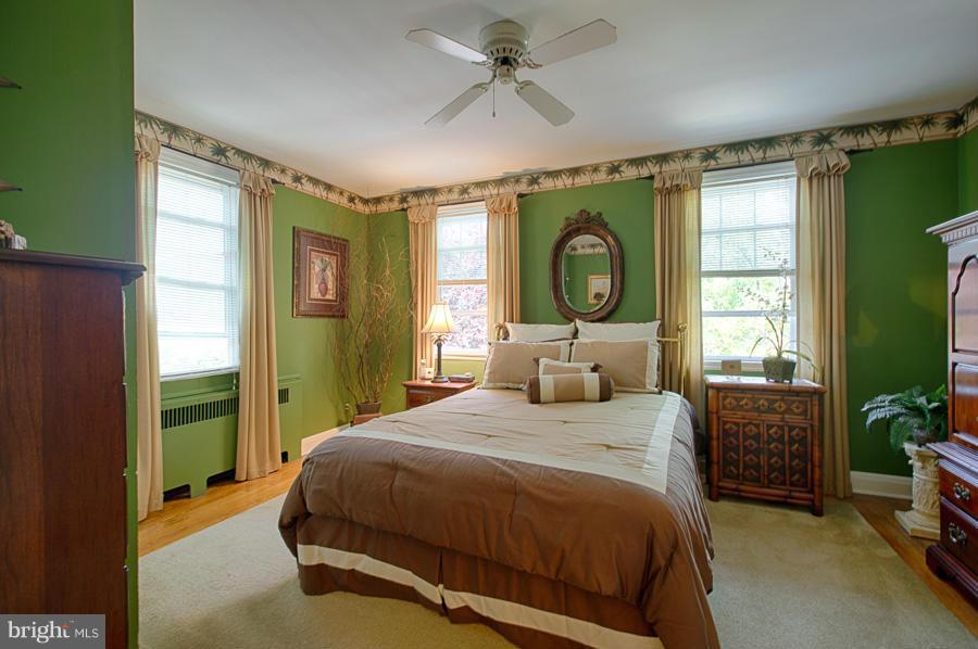 4623 Harcourt Road Baltimore, MD 21214 - Photo 25 of 30 Bedroom (Master)