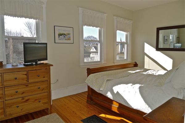 426 Trapelo Road, Unit 3 Belmont, MA 02478 - Photo 4 of 30 Gallery Image 4