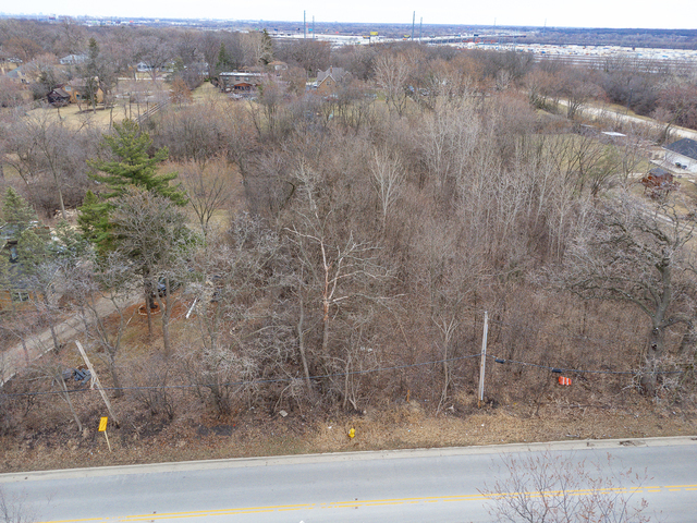 7445 Willow Springs Road Countryside, IL 60525 - Photo 4 of 10