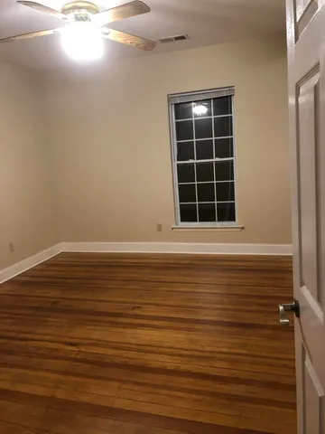 $2,400 | 1803 Chamberlain Avenue, Chattanooga, TN 37404