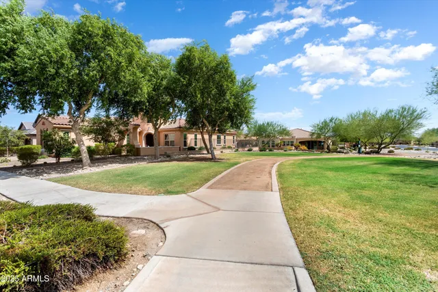 $793,900 | 20979 West College Drive, Buckeye, AZ 85396