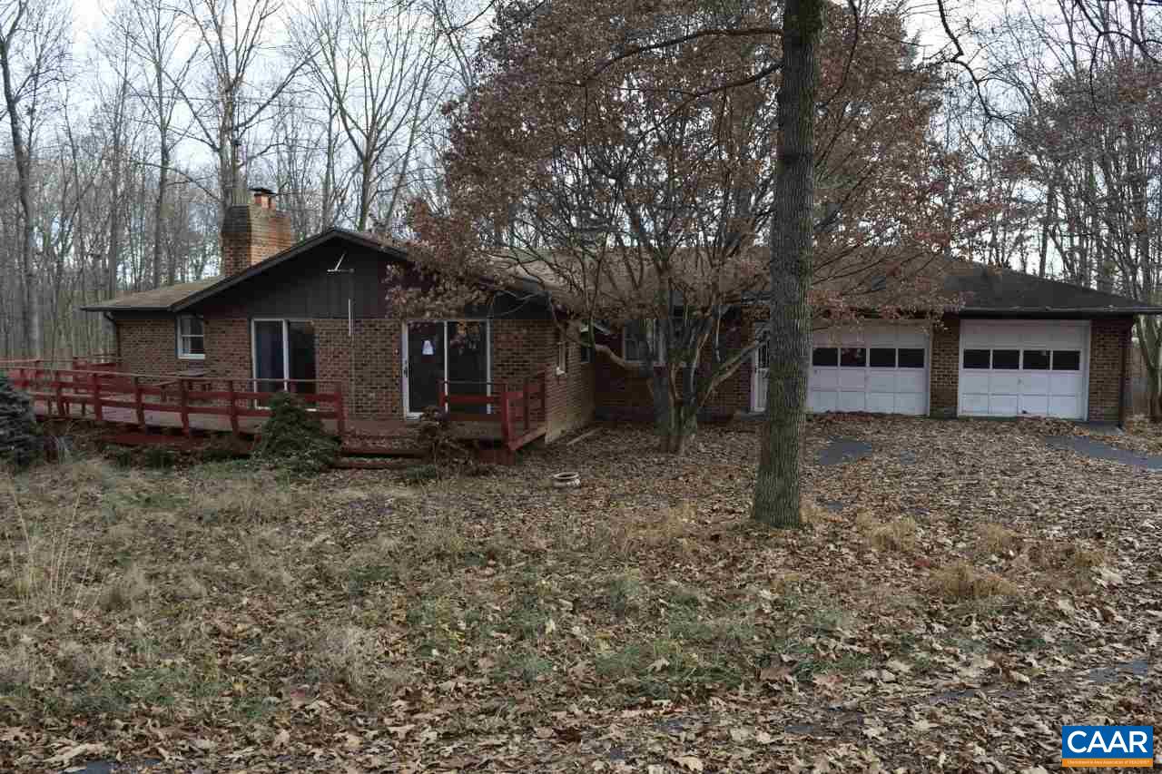 1286 Hermitage Road Waynesboro, VA 22980 - Photo 1 of 37 Gallery Image 1