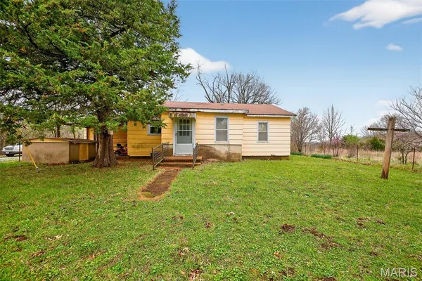 $259,900 | 30050 Hwy T, Richland, MO 65556