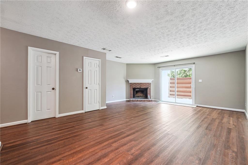 2962 Webb Bridge Road Alpharetta, GA 30009 - Photo 3 of 13 Gallery Image 3