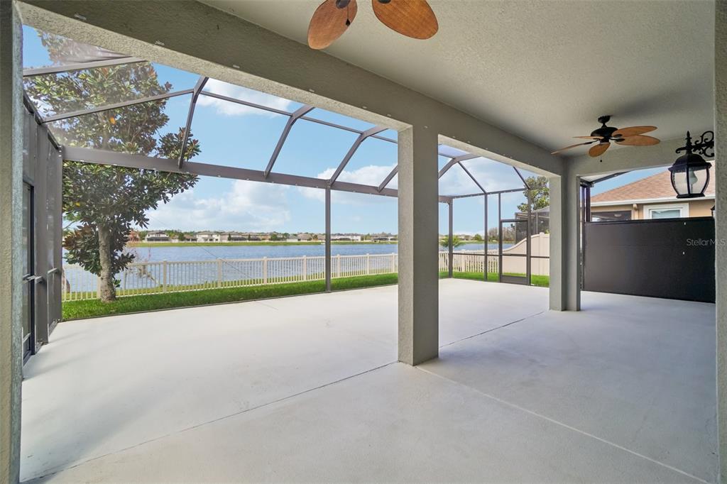 19209 Long Lake Ranch Boulevard Lutz, FL 33558 - Photo 32 of 38