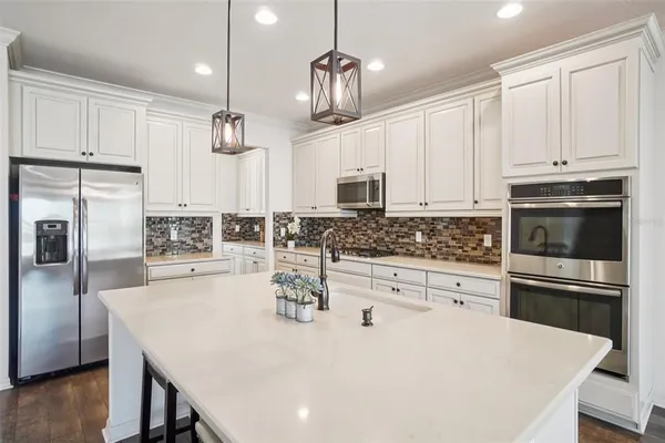 $749,000 | 19209 Long Lake Ranch Boulevard, Lutz, FL 33558