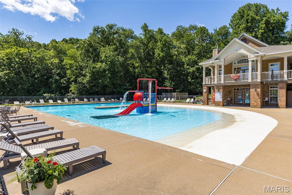 200 Romaine Spring View Fenton, MO 63026 - Photo 59 of 75