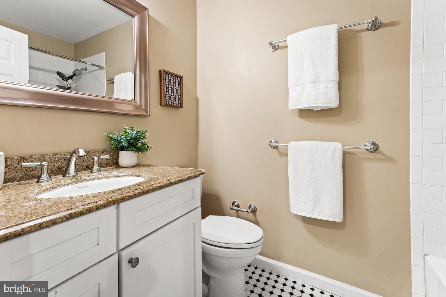 2037 Lyttonsville Road Silver Spring, MD 20910 - Photo 25 of 39 Ensuite Modern Bath